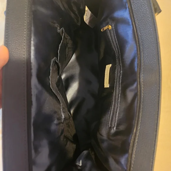 Peter Alexander Hogwarts Weekender Bag - Picture 6 of 7